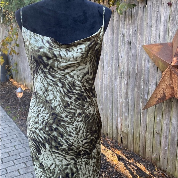 Good American Jungle Print Slip Dress NWT - Picture 6 of 11